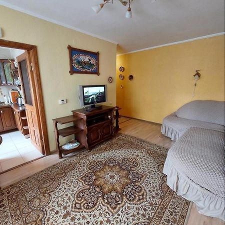 Apartment On Voli Avenue 21 Луцк Экстерьер фото